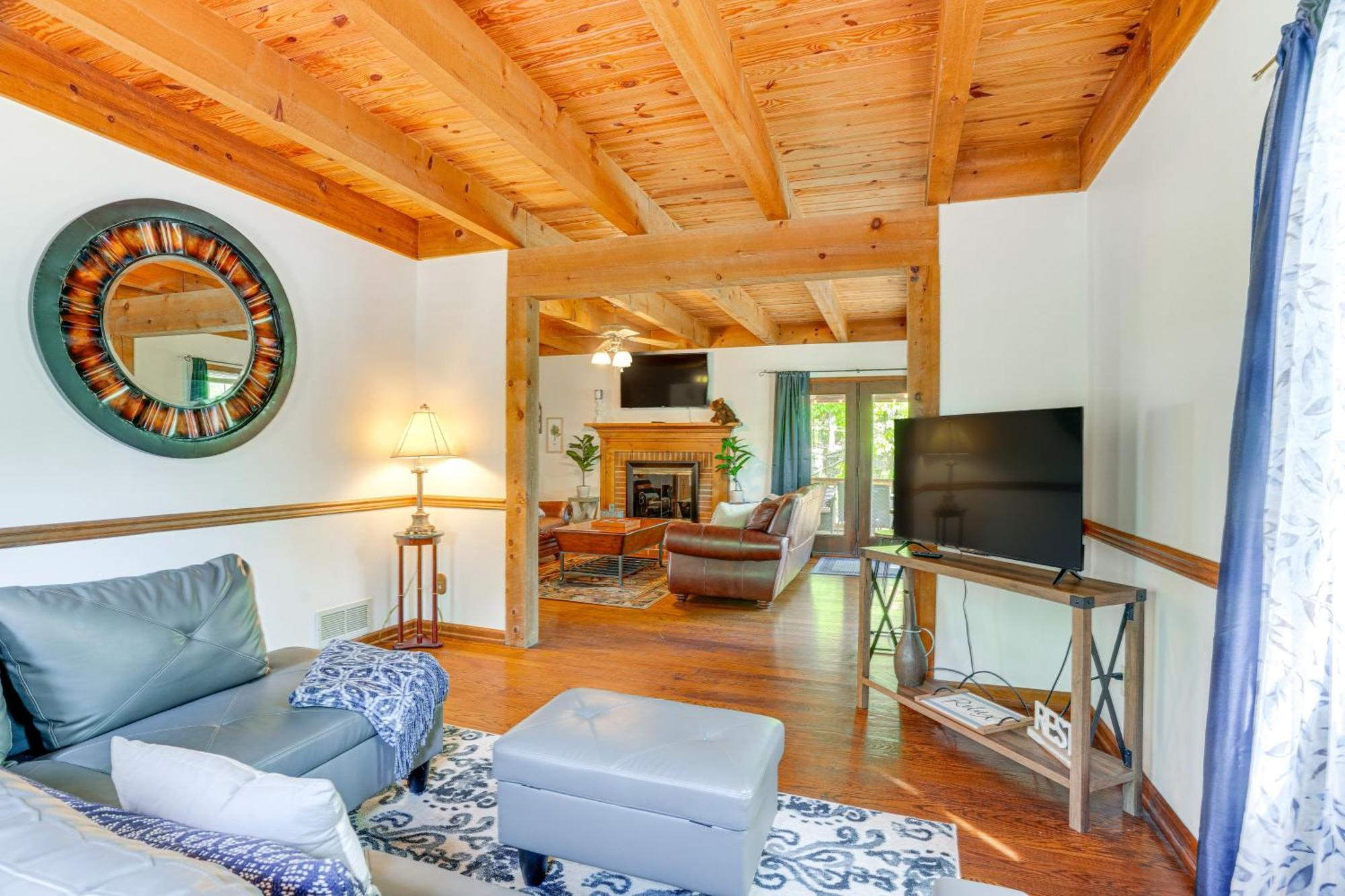 With Screened Porch And Gas Grill! Casa vacanze