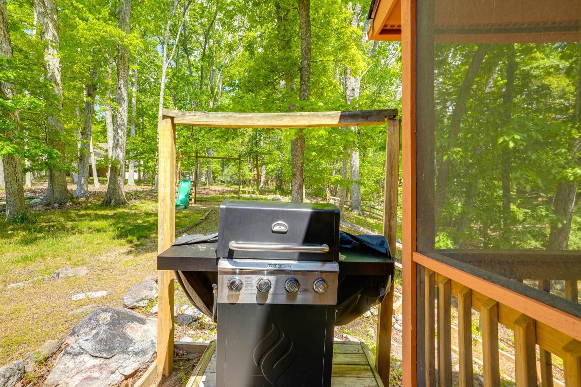 Casa vacanze With Screened Porch And Gas Grill!